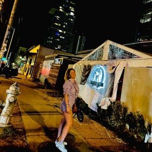 Meet your Posher, Rocio